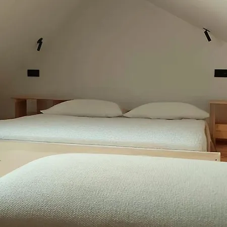 New-york - Domaine Aux Charmes D'ethan - Piscine En Option * Hannut