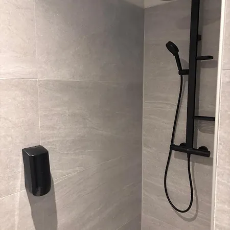 New-york - Domaine Aux Charmes D'ethan * Hannut